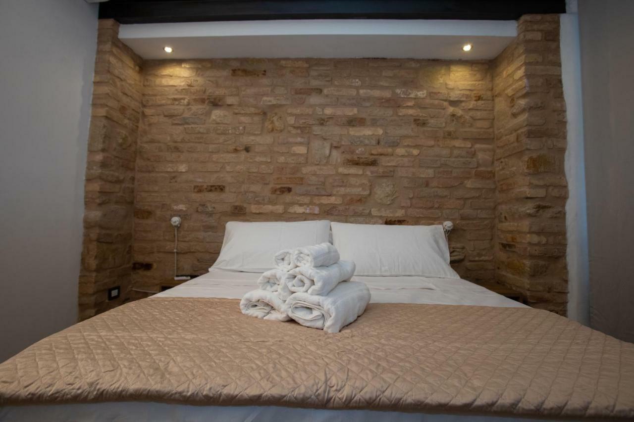 Al 54 Accommodation San Benedetto del Tronto Dış mekan fotoğraf