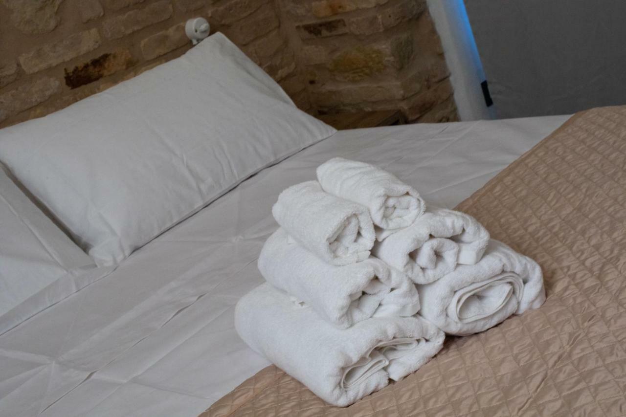 Al 54 Accommodation San Benedetto del Tronto Dış mekan fotoğraf