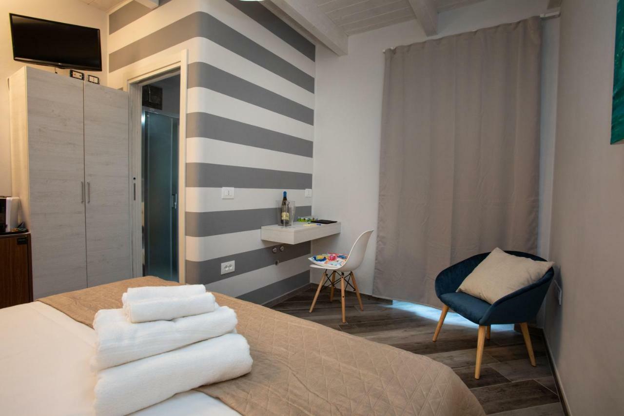 Al 54 Accommodation San Benedetto del Tronto Dış mekan fotoğraf