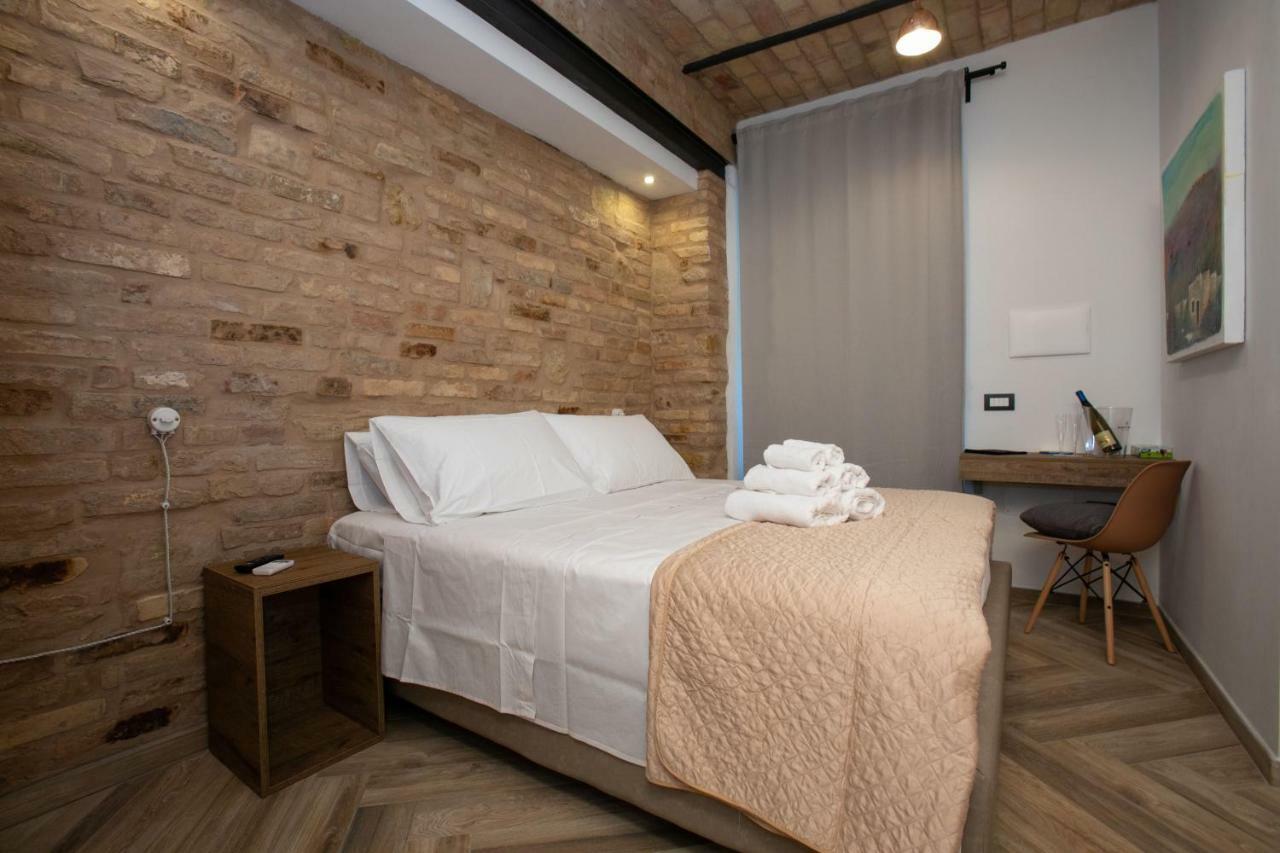 Al 54 Accommodation San Benedetto del Tronto Dış mekan fotoğraf