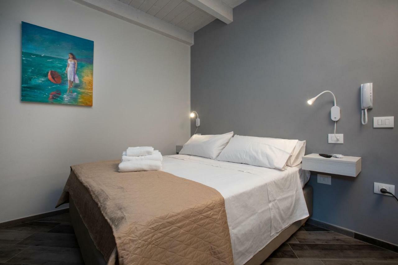 Al 54 Accommodation San Benedetto del Tronto Dış mekan fotoğraf